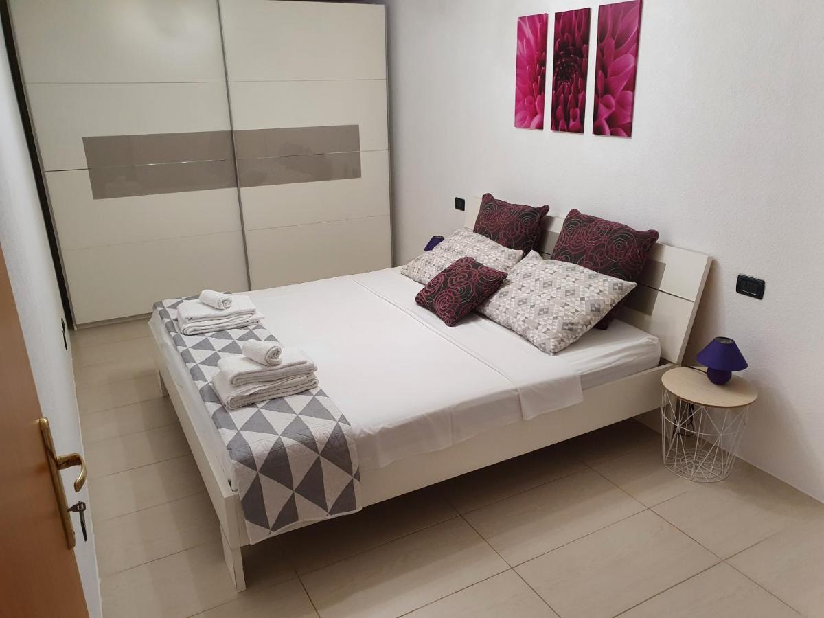 Apartment Chuck Vrh  Esterno foto